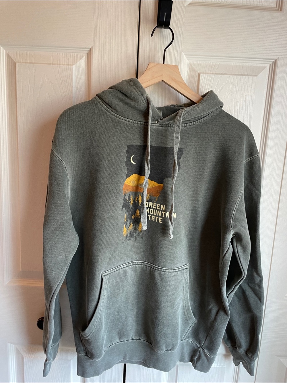 Ouray Green Mountain State Women’s/ Men's Hooded Sweatshirt - Olive Green